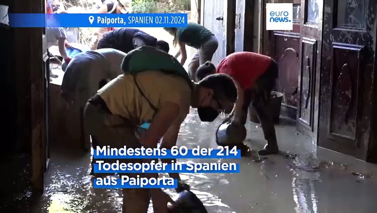 Freiwillige räumen den 'Ground Zero' in Paiporta