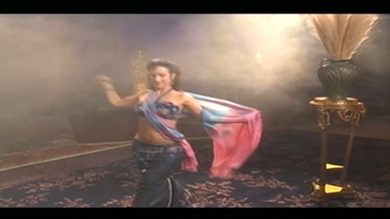 Tamalyn Dallal — “Msafer” by Moahamed Abdel Wahab /// BELLYDANCE