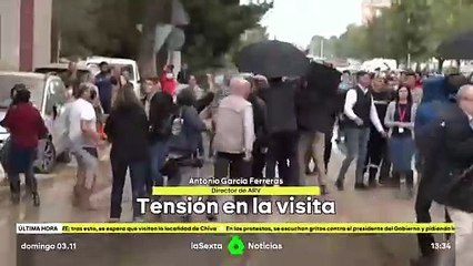 LaSexta captó el momento en el que lanzan un palo a Sánchez en Paiporta