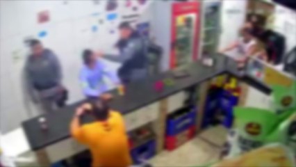 PM dá tapas em homem suspeito de agredir a mãe