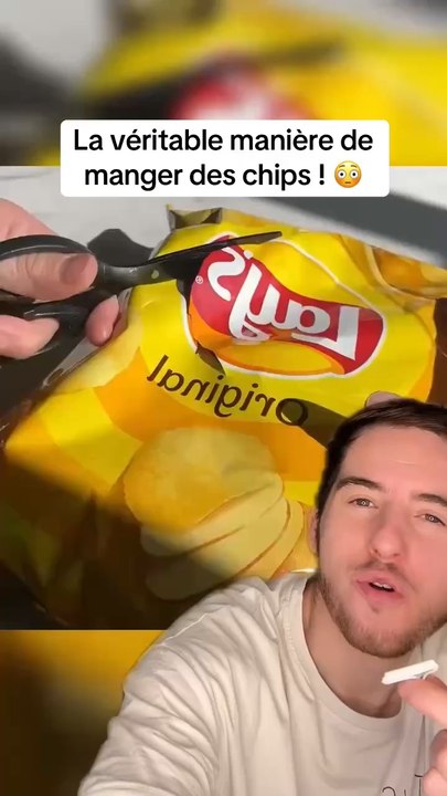 La veritable maniere de manger des chips