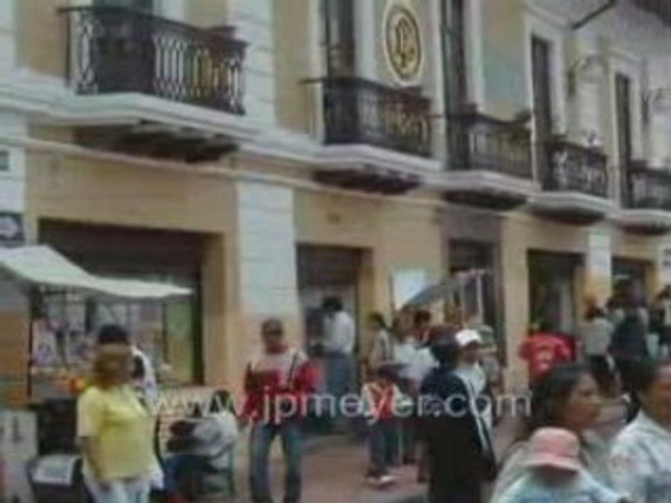 Galapagos Islands travel: John's slideshow of Quito