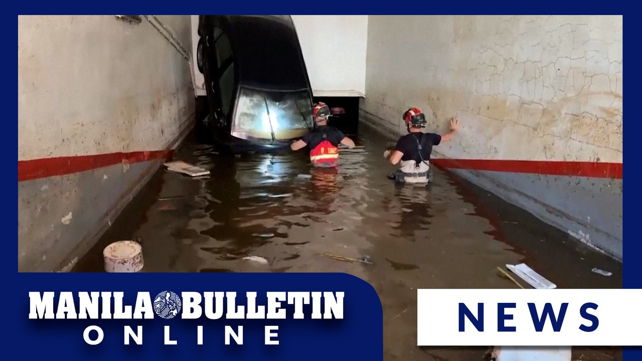 Millitary units continue clean up work as Valencia struggles in aftermath of devastating floods