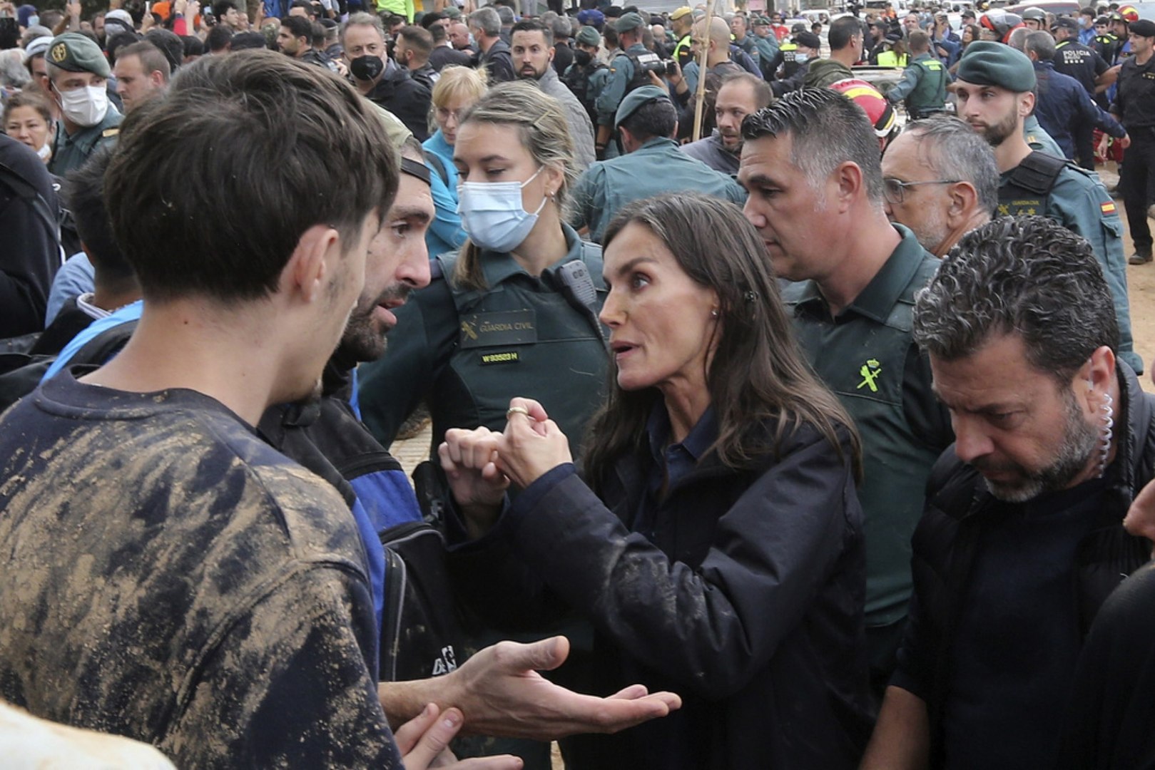 La reina Letizia y su impotencia ante la tragedia de los vecinos de Paiporta