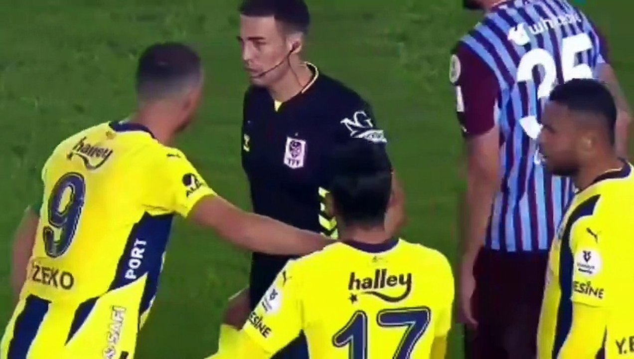 Trabzonspor 2 - 3 Fenerbahçe 3.11.2024