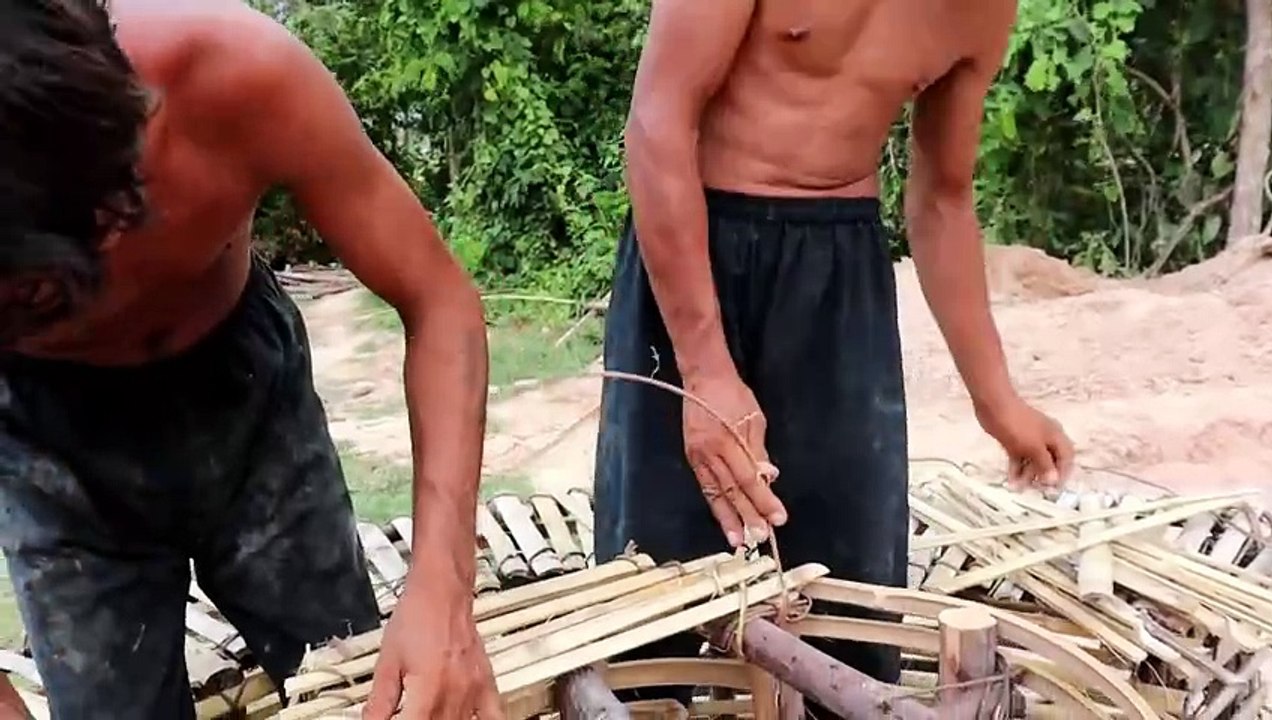 Build Creative Modern Beautiful Underground Swimming pool Park Design In Forest