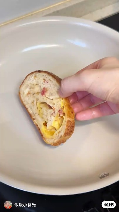 bread breakfast making ideal food for a nice breakfast ASMR relaxing and yummy