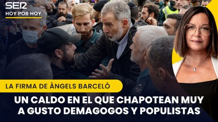 Los que pretenden destruir la democracia crecen en el terreno que se abona | La firma de Àngels Barceló