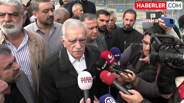 Ahmet Türk'ten Kayyum Atamasına Tepki: 'Bu Açılım Değildir'