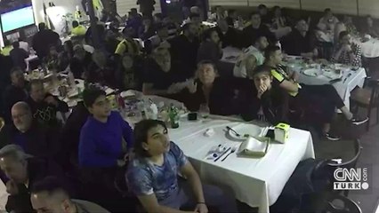 Fenerbahçe taraftarları, Trabzon'da son dakikada gelen Amrabat'ın golüyle kendilerinden geçtiler!