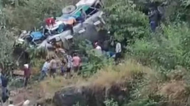 Ấn Độ: Xe buýt lao xuống hẻm núi, ít nhất 22 người thiệt mạng