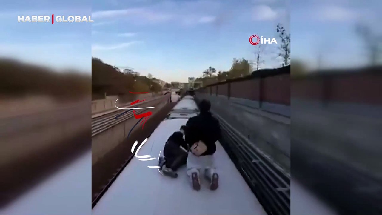 Feci olay! Tren üstüne çıkan genç korkunç şekilde can verdi