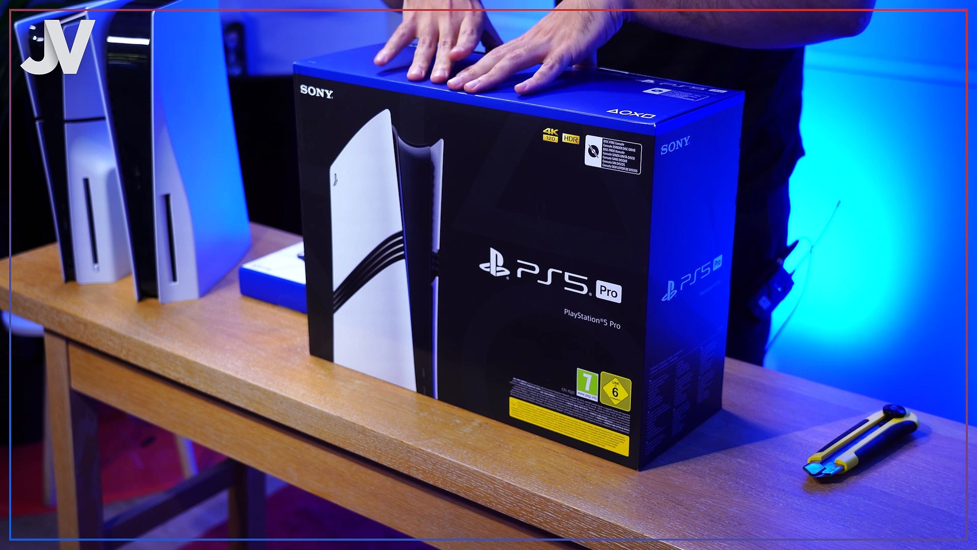 ⁣PS5 Pro - Unboxing