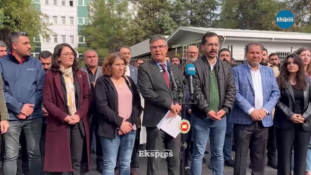 Diyarbakır’da kayyumlara ortak tepki: Demokrasiye inanç ortadan kalkıyor