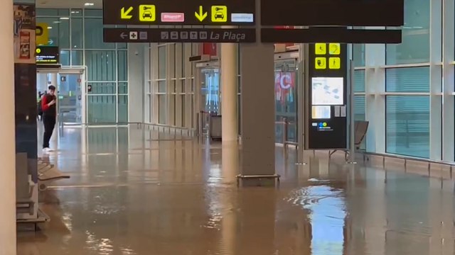 Caos en el aeropuerto de El Prat a causa de las inundaciones provocadas por las lluvias torrenciales