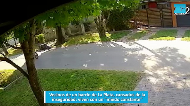 Vecinos de un barrio de La Plata, cansados de la inseguridad, viven con un miedo constante