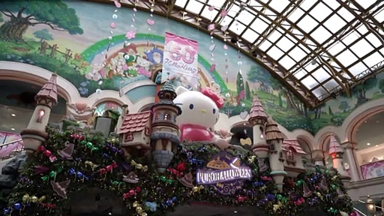 Star mondiale du "kawaï" japonais, Hello Kitty fête ses 50 ans