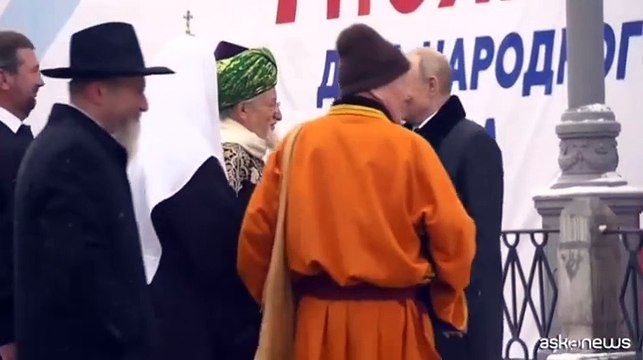 Putin sulla Piazza Rossa di Mosca nel Giorno dell'Unit? Nazionale