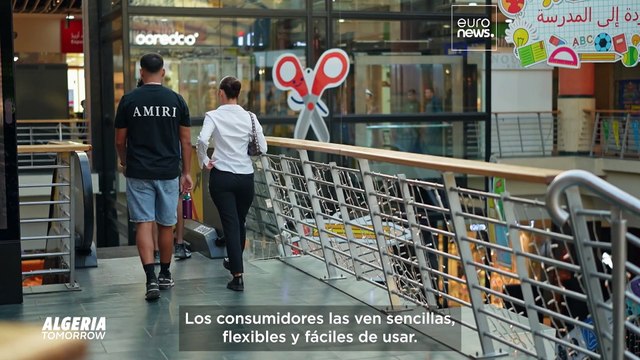 Más pagos móviles, transferencias y tarjetas: la transición de Argelia a los pagos digitales