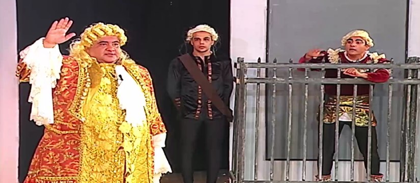 اقوى مشهد كوميدى فى مسرحية حكيم عيون مش هتقدر تمسك نفسك من الضحك 😂😂😂#حكيم_عيون