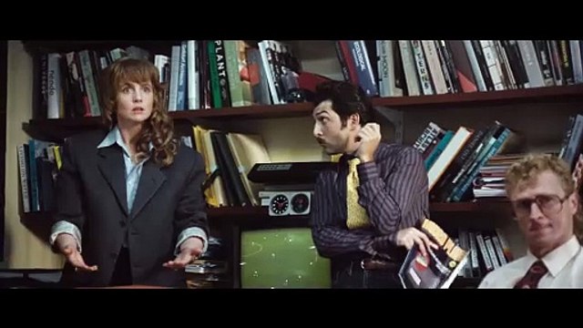 Regardez la bande-annonce événement créée et diffusée par Canal+ à l'occasion de ses 40 ans : « Et si la plus grande série était celle que vous vivez avec nous depuis 40 ans ? »