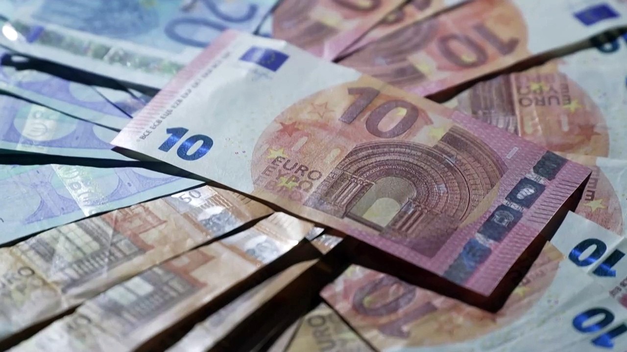 Ratgeber: Kfz-Versicherung wechseln und Geld sparen