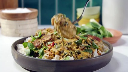 Coconut Curry Chicken Meatballs Have The One Pantry Item You Should Be Using