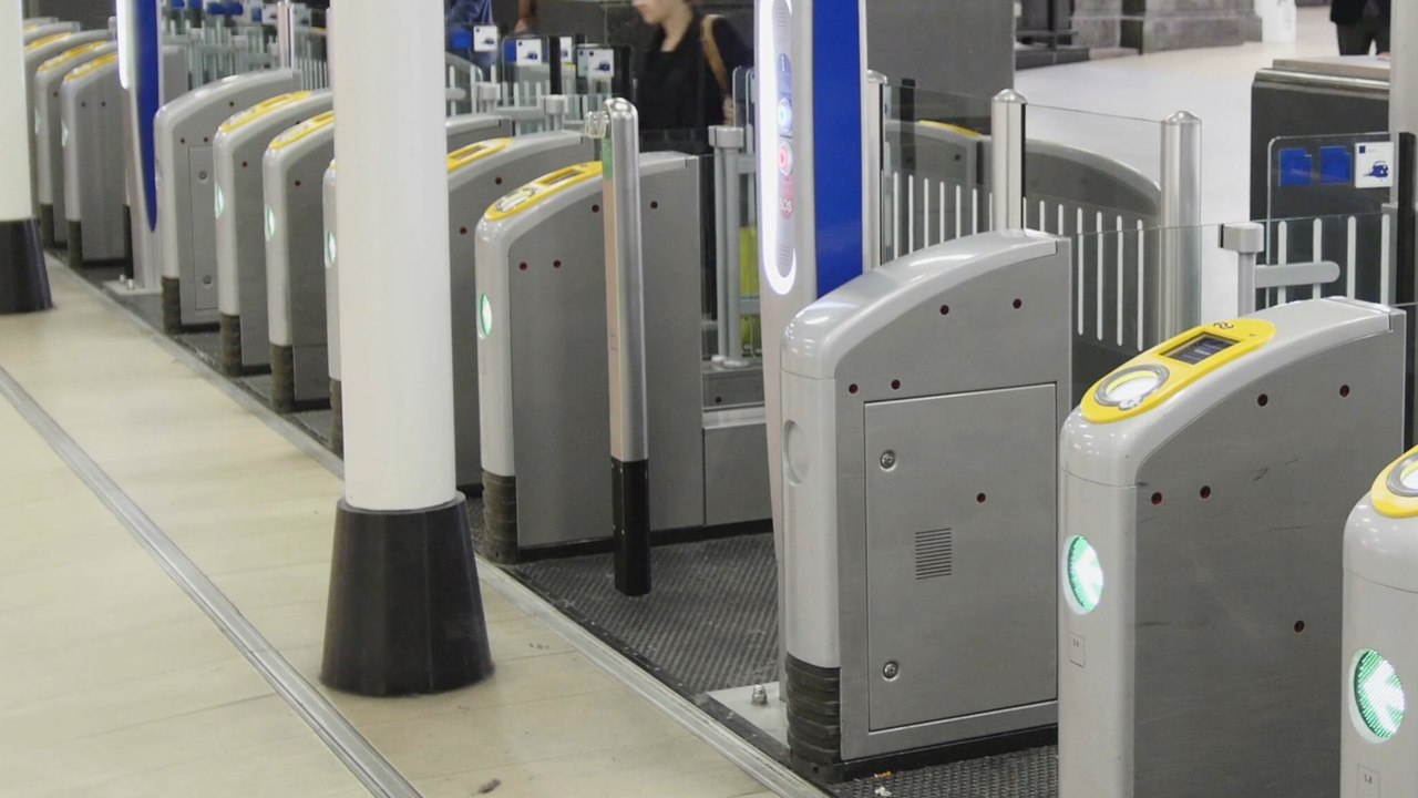 Leeds: Do you think trains are an affordable way to travel?