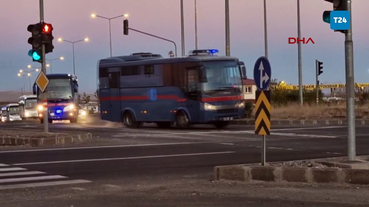 Narin Güran Cinayeti davası; tutuklu sanıklar, ilk duruşma için Diyarbakır Adliyesi'ne getirildi