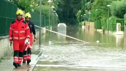Las lluvias torrenciales en España inundan ahora Cataluña