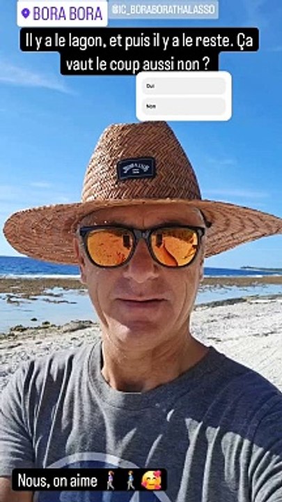 "Ici, à Bora-Bora, la journée débute et elle débute par une balade sur la côte sauvage", explique Laurent Jalabert en  vidéo