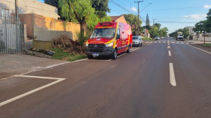 Homem cai de bicicleta, fica ferido e é levado para a Upa Brasília