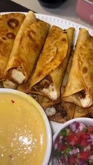 Chicken taquitos  #taquitos #chickentaquitos #dinner #DinnerIdeas #dinnertime #food #FoodTok