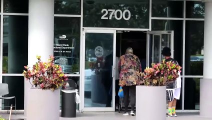 LIVE滚动．美国总统大选｜佛罗里达提前投票计票