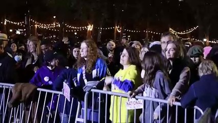 LIVE滚动．美国总统大选｜贺锦丽最后拉票站