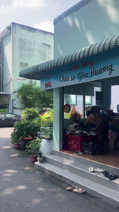 Gian hàng chia sẻ yêu thương bệnh viện Nguyễn Tri Phương