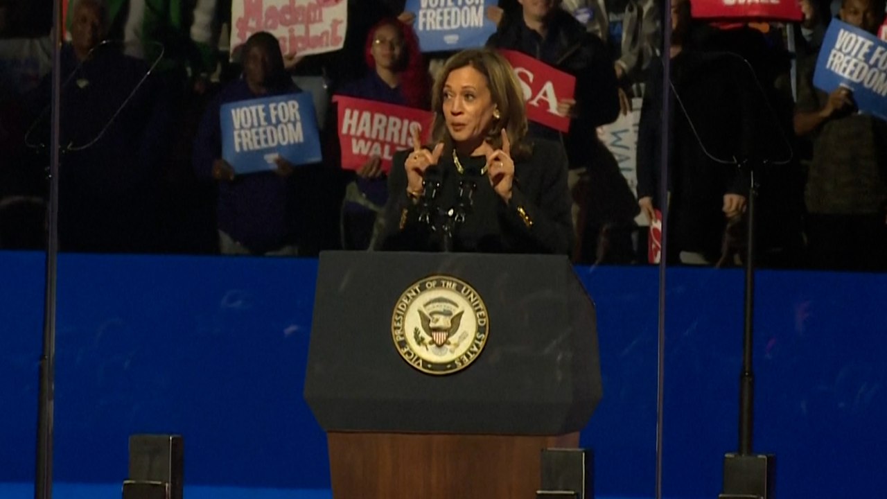 Présidentielle américaine : « Chaque voix compte », lance Kamala Harris pour son dernier meeting