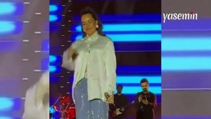 Memleketinde konser veren Bengü'den boşanma sonrası moral! "Size sarılınca her şey geçer"