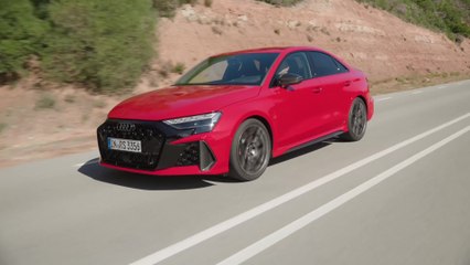 Der neue Audi RS 3 - Höchste Qualität liegt auch in der Luft