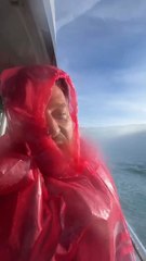 TORONTO !! Avec les chutes du Niagara et la decouverte d’un quartier 100% Halloween ! Une folie ! Dans cette video, Alex Goude me donne une mission : lui rapporter un TOTORO de Toronto !