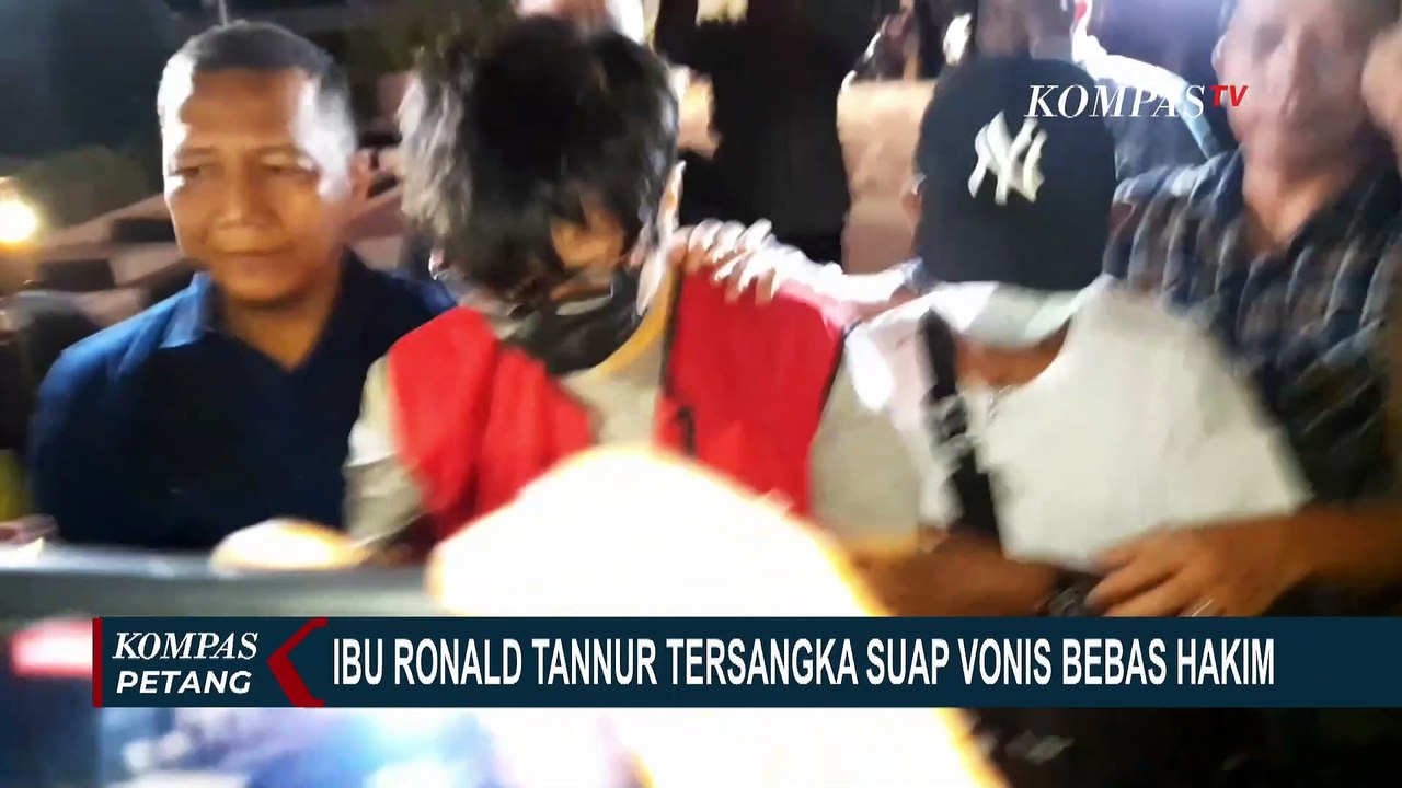 Kejagung Ungkap Ayah Ronald Tannur Tahu Istrinya Suap 3 Hakim PN Surabaya
