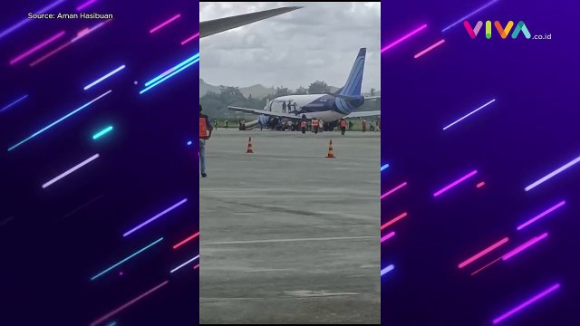 Video Amatir Kepanikan Penumpang Usai Pesawat Semburkan Api
