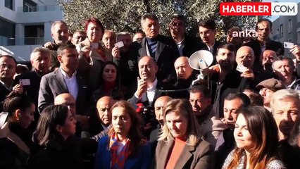 CHP Heyeti Esenyurt Nöbetinde... Özgür Karabat: Hiçe Saydığınız Demokrasidir, Anayasadır, Millet İradesidir