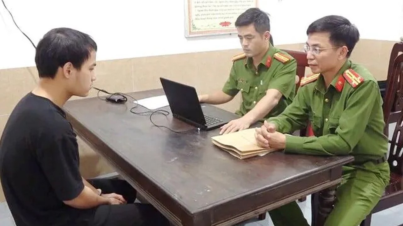 Nghệ An: Bắt nam thanh niên đột nhập tiệm vàng trộm tài sản