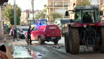 Valencia, si lavora per la bonifica delle strade