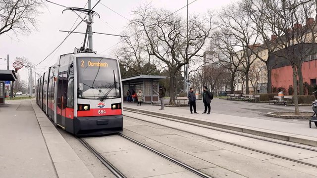 Straßenbahn Wien Austria Balades et découvertes Relief d’Europe film by JC Guerguy
