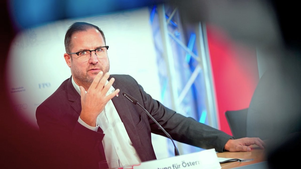 FPÖ sieht 'derart falschen Kurs' bei Nehammer