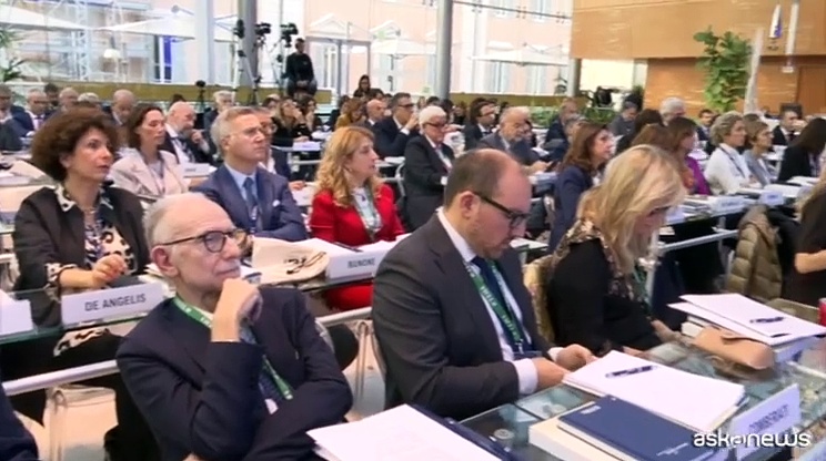 Video Salute e produttivit? al centro del dibattito Meridiano Sanit?
