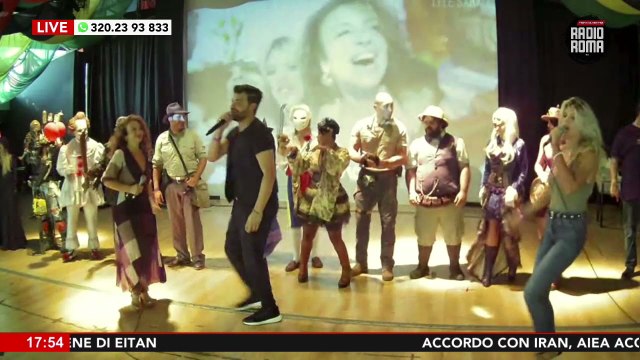 SARALLO FAMOSI E RADIO ROMA AD URBAN LAND TATTOO EXPO 2021 - MANCO LI CANI