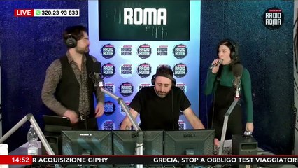 SARALLO FAMOSI   MOMENTO LIVE CON LORY VOICE SU RADIO ROMA 04/02/2022